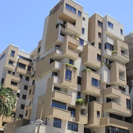 Momona Hotel Adis Abeba Exterior foto