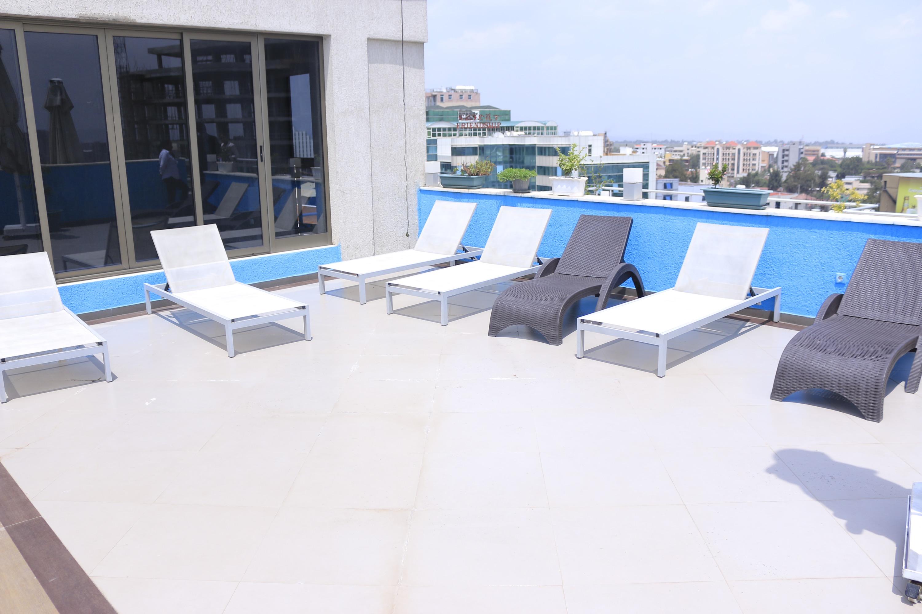 Momona Hotel Adis Abeba Exterior foto